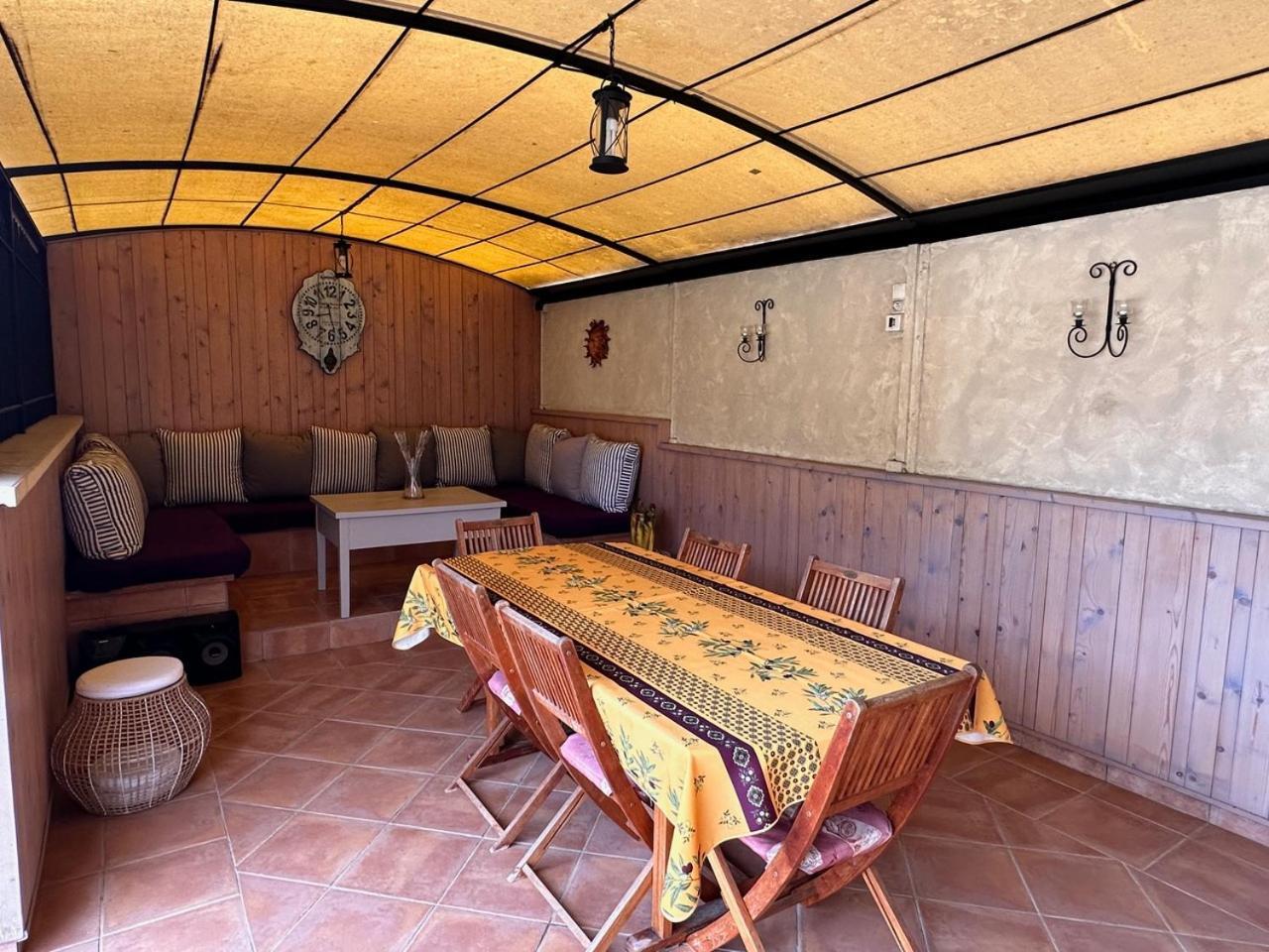 Beau Ciel Apartment Châteauneuf-de-Gadagne Екстериор снимка